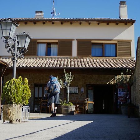 Hostal Camino Del Perdon Uterga Eksteriør billede